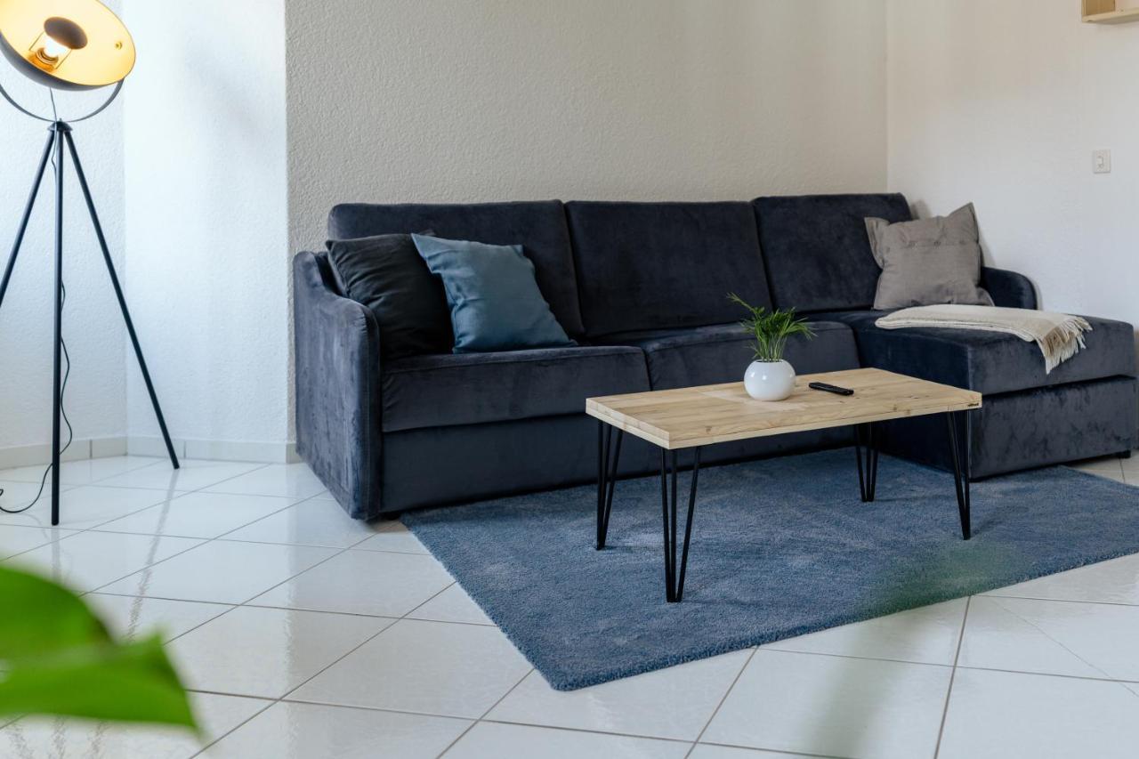 Apartment In The City Center With Free Parking Биль Экстерьер фото