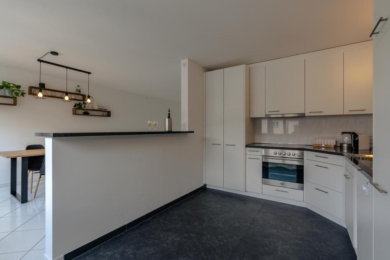 Apartment In The City Center With Free Parking Биль Экстерьер фото